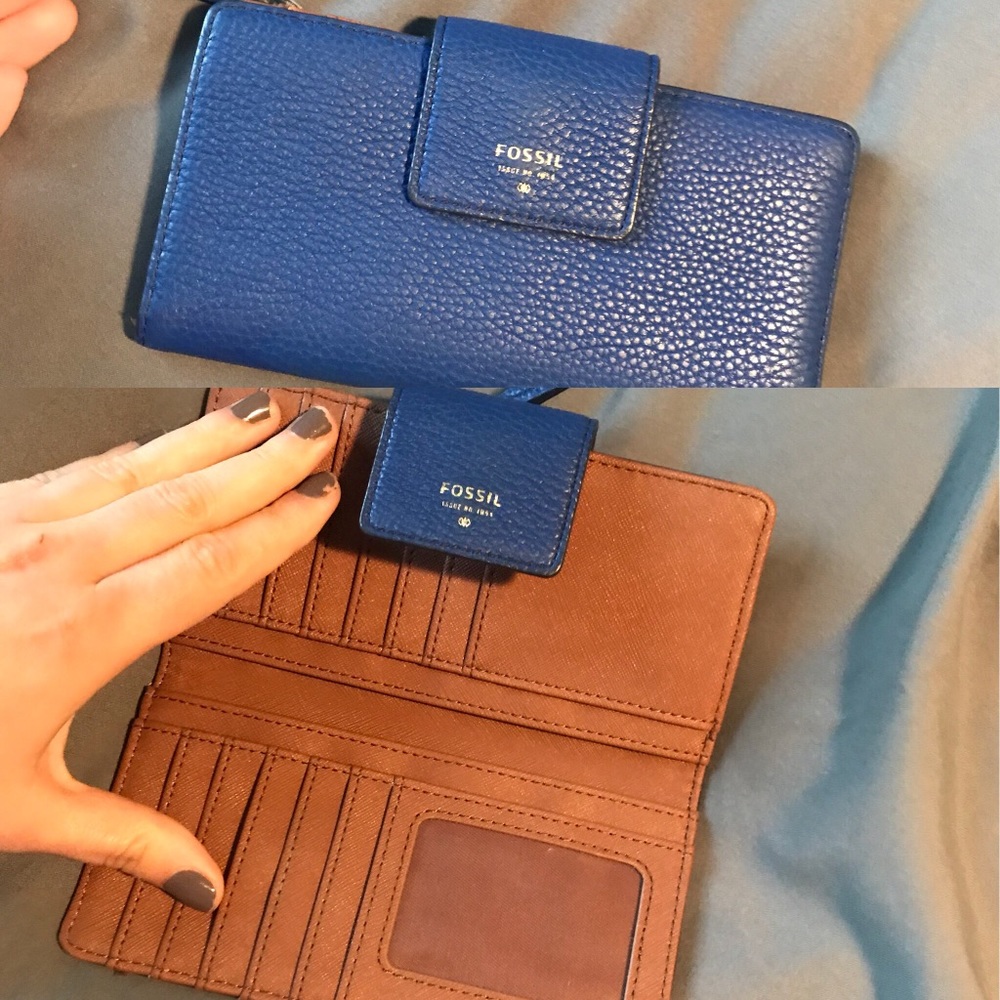 Fossil wallet